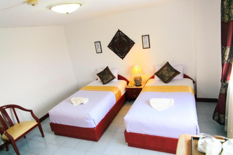 Superior Twin room