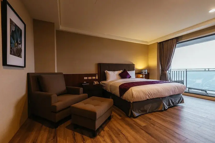 Nature View Hotel