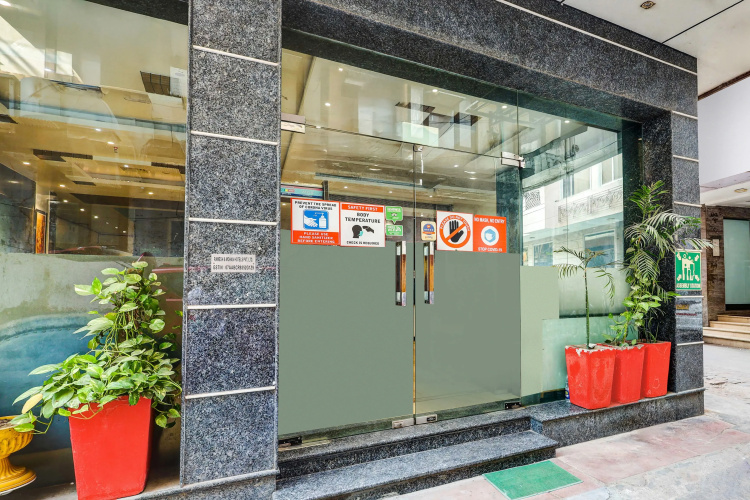 Hotel Mohan International