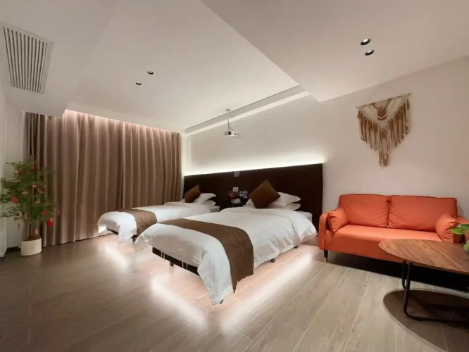 Superior Triple room