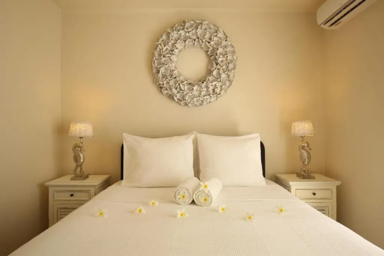Ocean Breeze Boutique Hotel & Marina