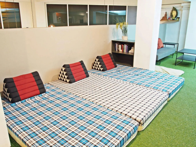 Link Corner Hostel Bangkok