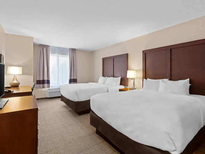 Comfort Inn & Suites Munising-Lakefront