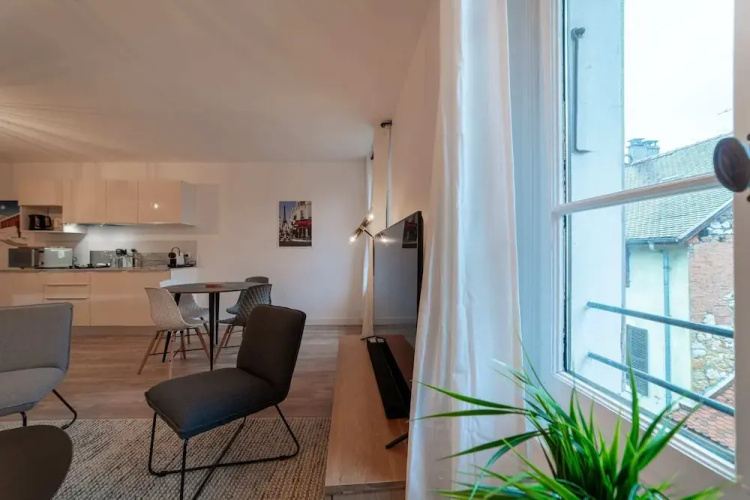 Le 37 Private apartment