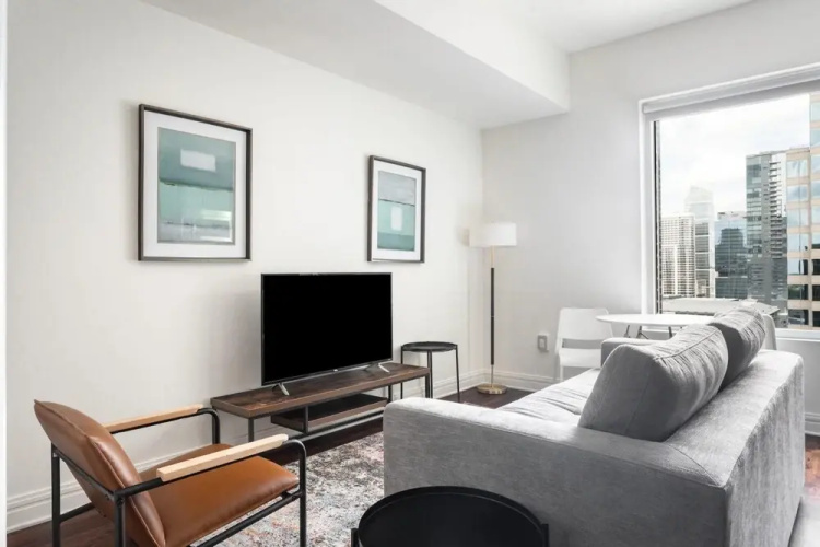Austin Grand Studio Apartment