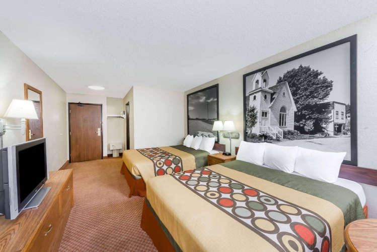 Quadruple room