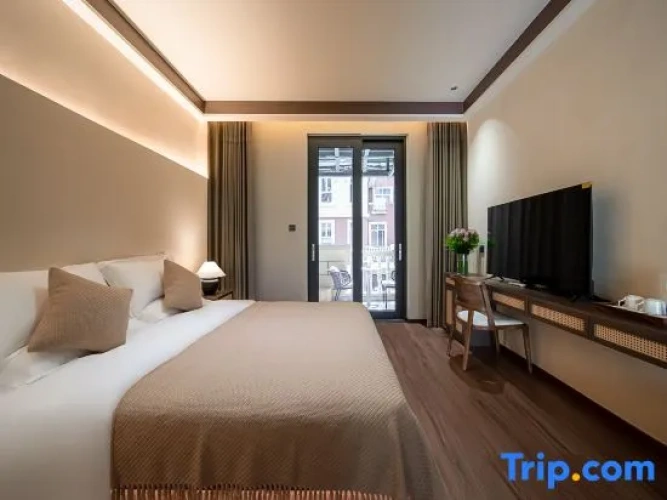 Standard Double room with balcony
