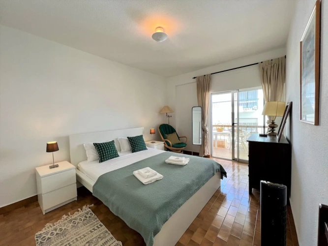 1 Bedroom Apartment with balcony