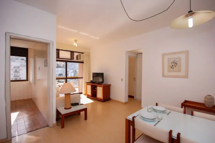 Mc Flats The Claridge Residence Service