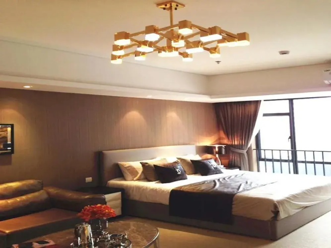 Louidon Mega Gloden Sunshine Apartment