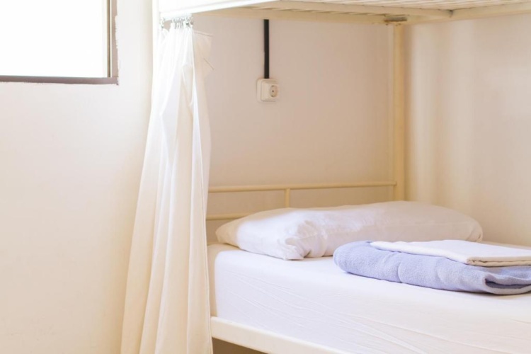 Bed in Dorm