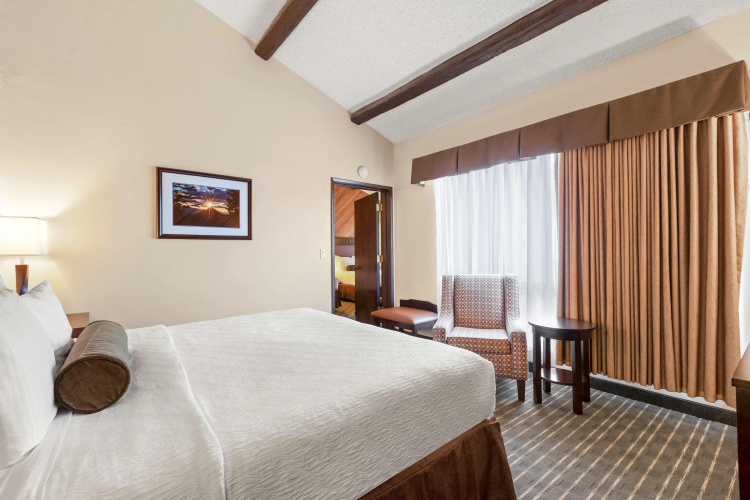 Best Western Plus Tree House photo 7