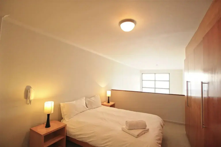 Soho B18