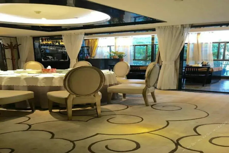 Scholar Hotel