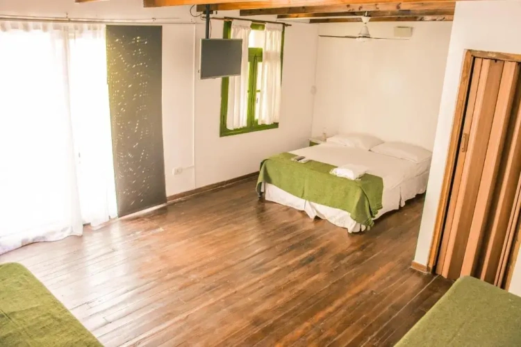 Economy Triple room