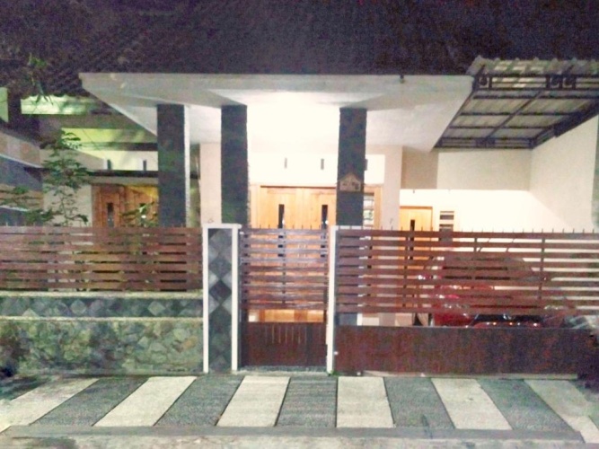 3 Bedrooms Cottage