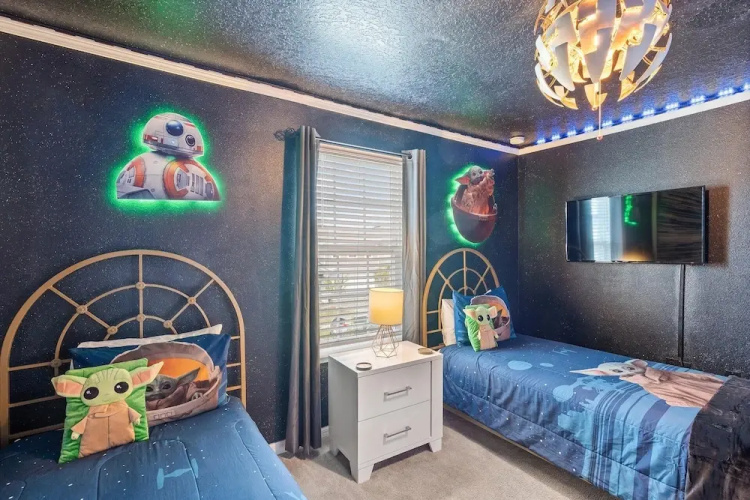 2131 Lelani Circle