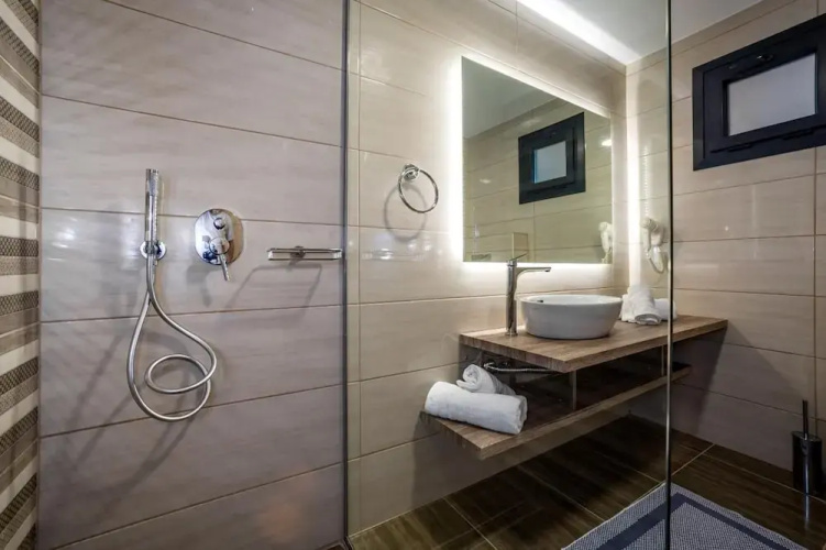 Abaton Luxury Resort