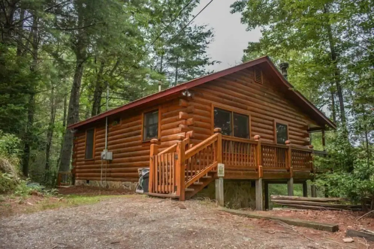 Rocky Lodge