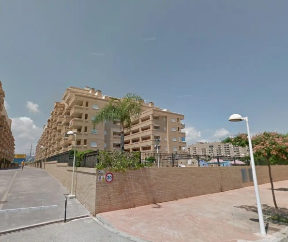 2 Bedrooms Apartment with balcony