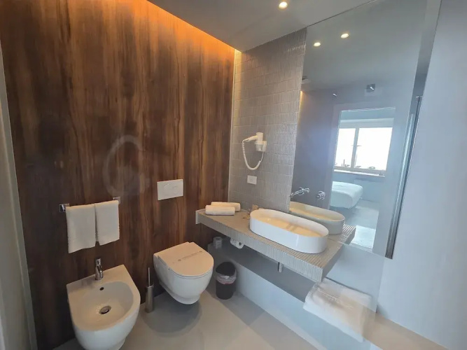 TPH Rooms