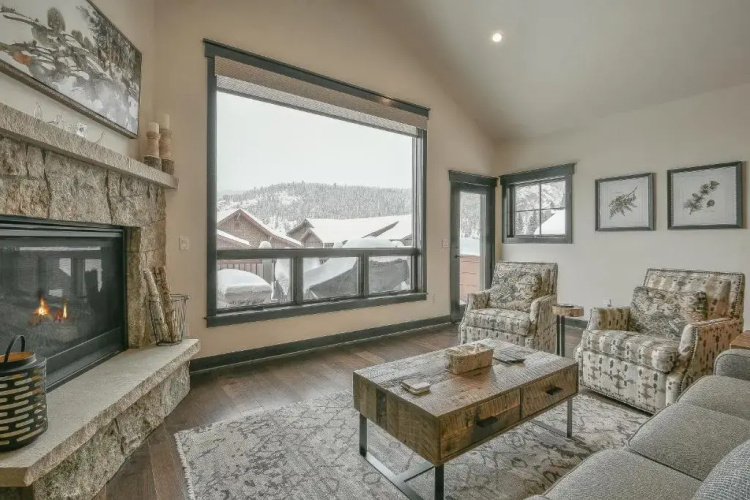Alders 46 Outpost Dr