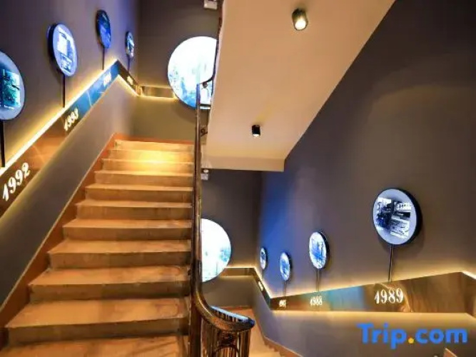 Shenzhen 1982 Boutique Hotel