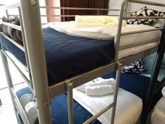 D And N House Hostel
