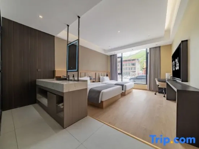 Economy Twin room