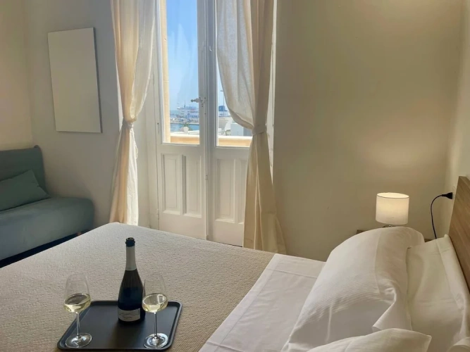 Superior Double room with balcony and with partial sea view