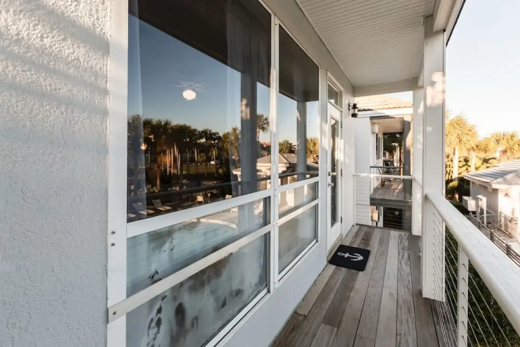 Scenic Duplex #11a 2 Bedrooms 2 Bathrooms Duplex