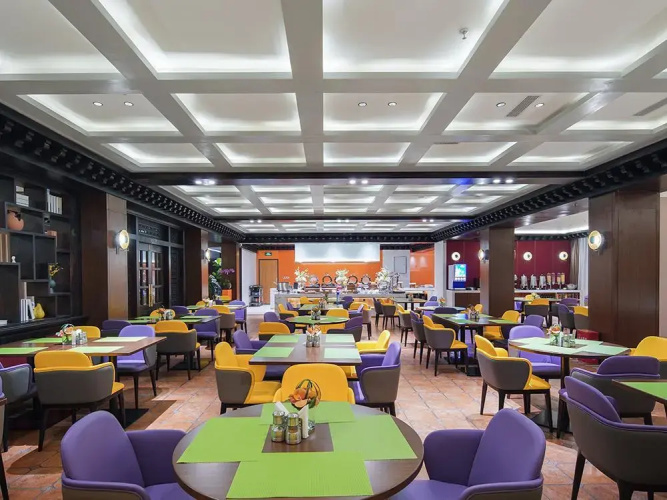 Hampton by Hilton Lhasa Najin Road