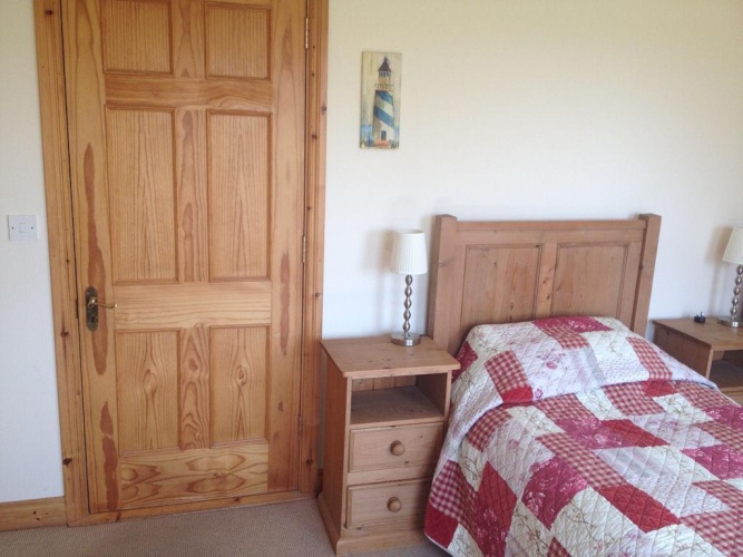 Standard Twin room with sea view