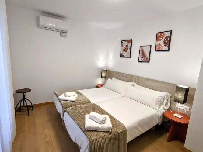 Apartamentos Plaza Del Torico