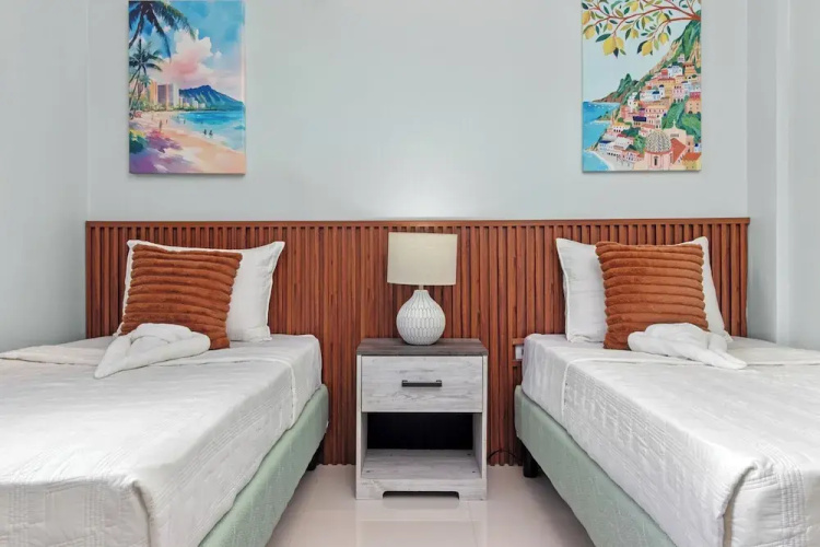 3rd Floor Condo Tower Isle 24hr Security