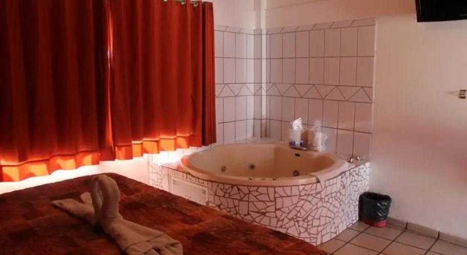 Hotel Parador Del Rey