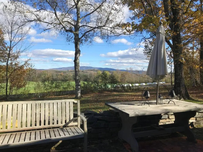 Bromley Farm ski house