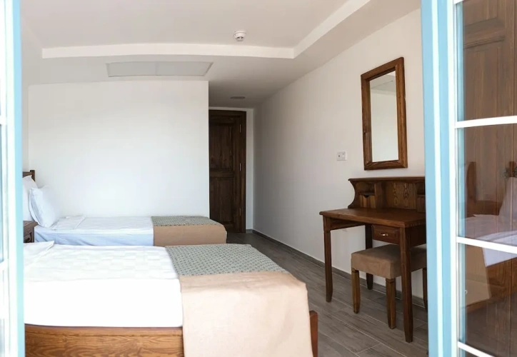 Deluxe room with mountain view
