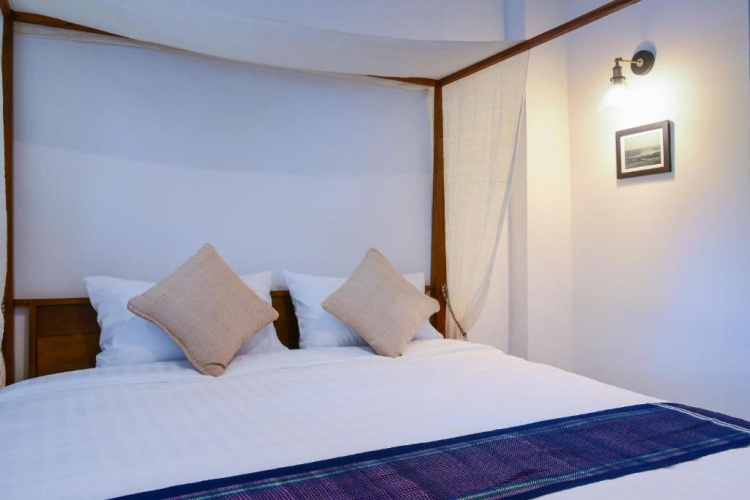 Standard Double room with garden view