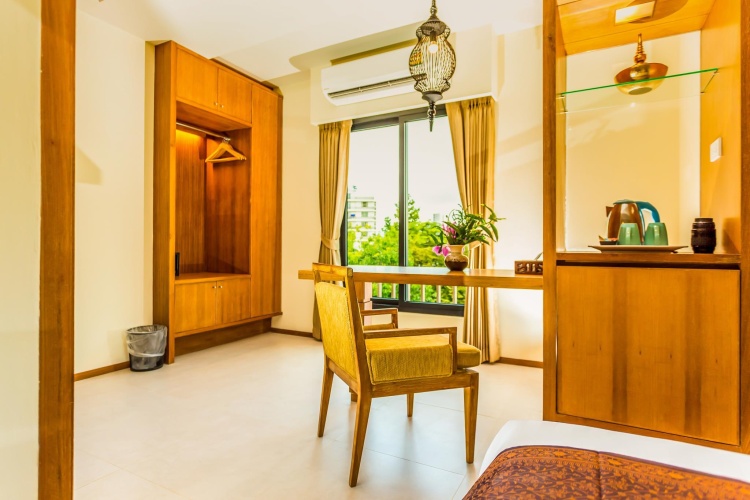Premier Twin room