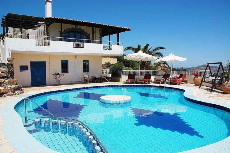 Beautiful Villa with Private Pool