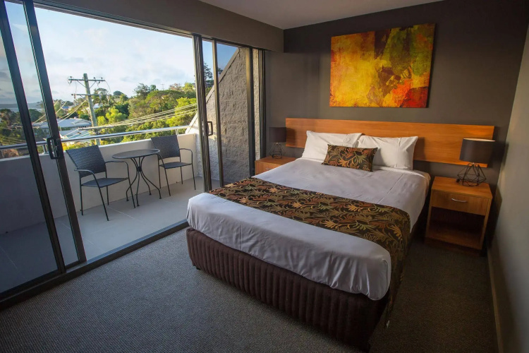 Gladstone Reef Hotel Motel