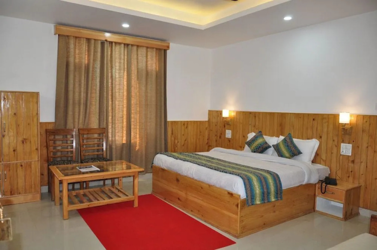 Hotel Aman Palace Kasol