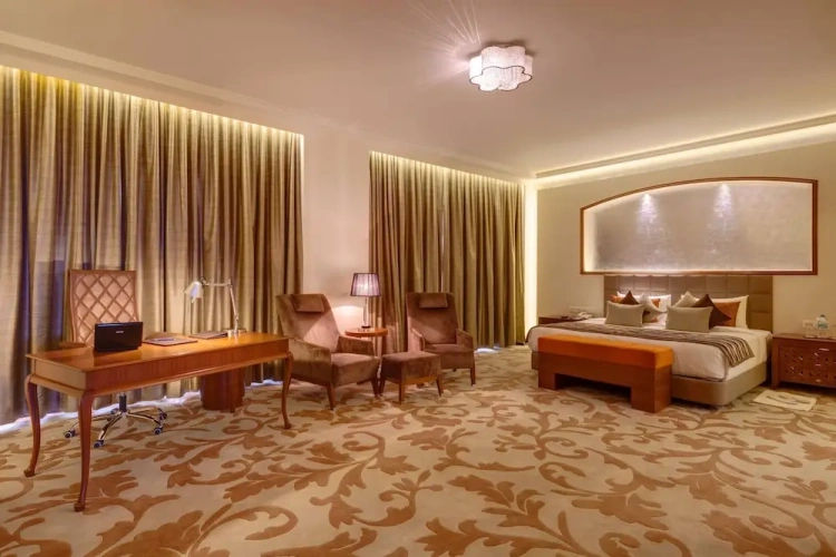 Double Suite with pool view