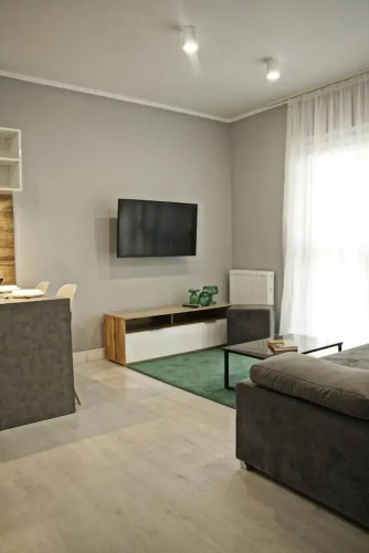 BP Apartment IV
