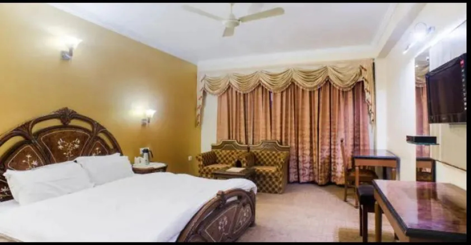 Hotel Park Paradise Manali