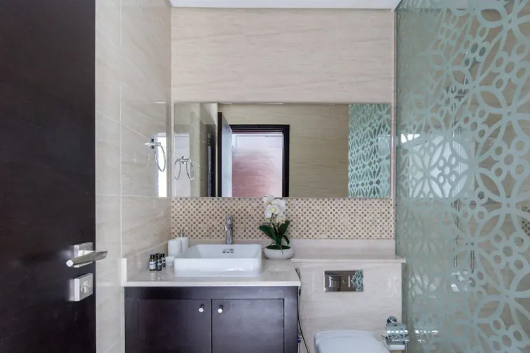 Lavish 3BR With Study in Downtown Dubai
