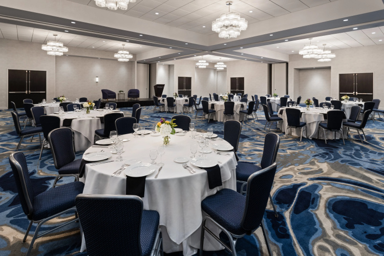 Crowne Plaza Boston - Woburn photo 33