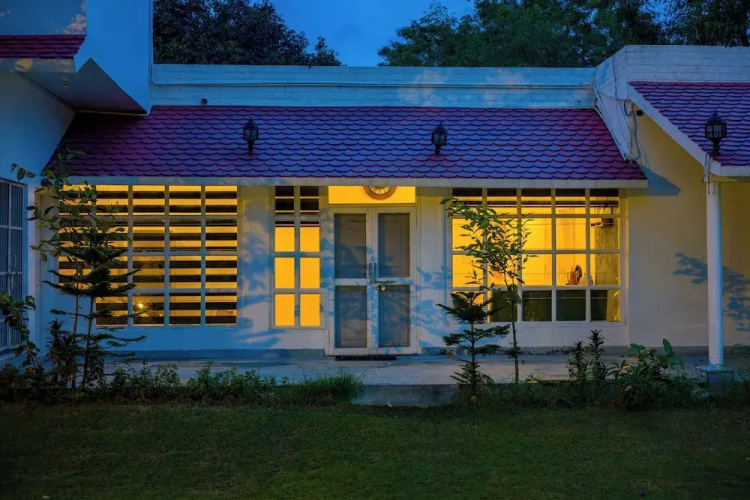 Raha Farms Pet Friendly Resort Elivaas - Delhi
