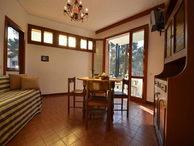 3 Bedrooms Apartment